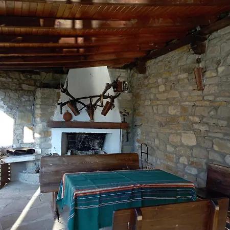 Pensjonat Toncho's For 16 Guests